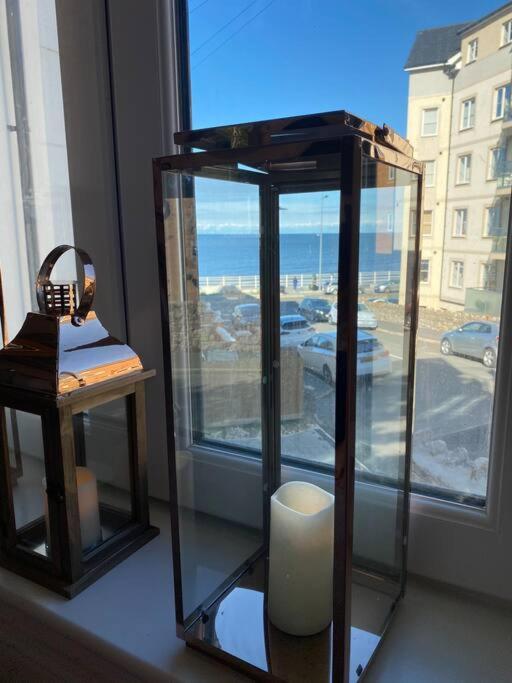 Luxury Modern 1Bed Sea View Apartment Rhôs-on-Sea エクステリア 写真
