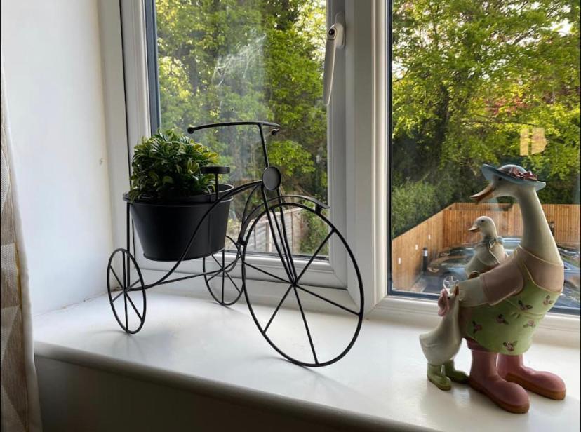 Luxury Modern 1Bed Sea View Apartment Rhôs-on-Sea エクステリア 写真